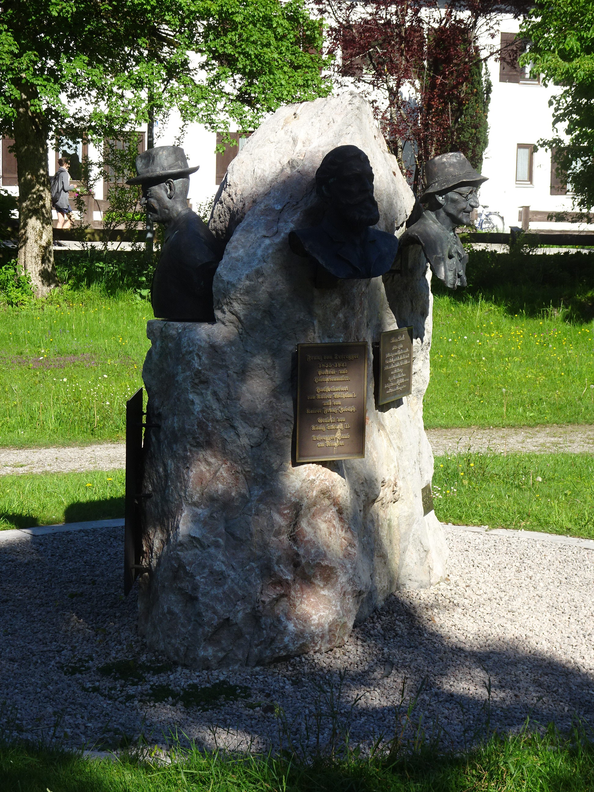 Park zdrojowy z pomnikiem osobistości bywających w Kreuth w XX wieku, m.in. Tomasza Manna